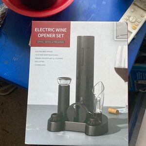 Electric Wine Opener Set - Black